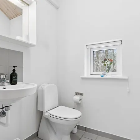 Aarre - 1km From The Sea By Interhome הסלה